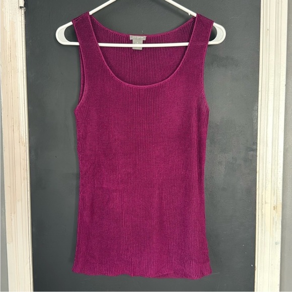 Ann Taylor Open Weave Plum Rayon Tank Size: M - Picture 1 of 5